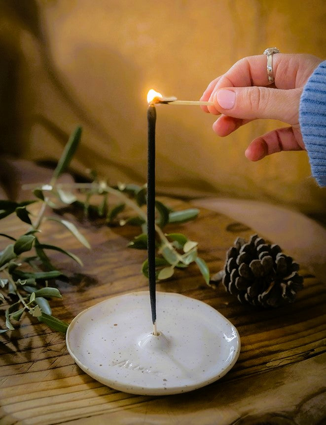 Porta incienso cerámica blanco - VEGA